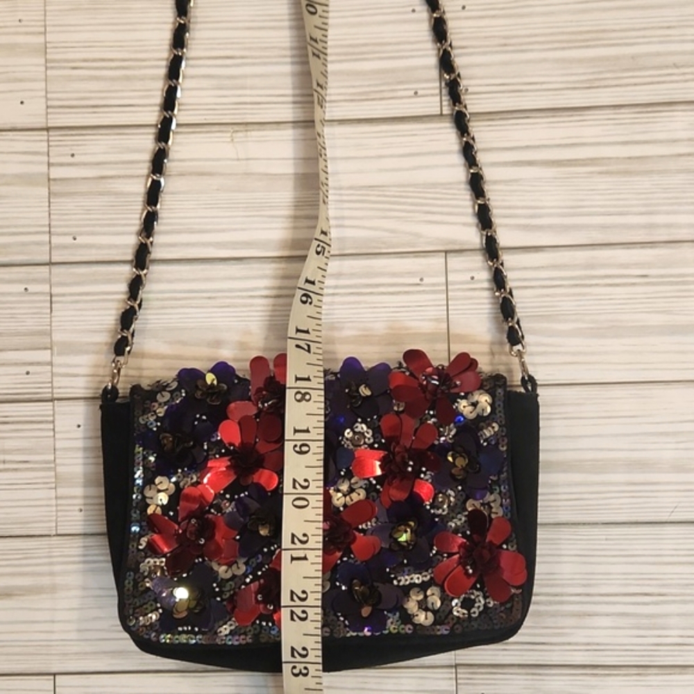 Womens Free People black suede sequin floral chain strap bag. - Picture 15 of 16